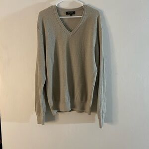 100% baby alpaca Bobby Jones Men's V-Neck Sweater in Beige